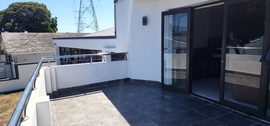 To Let 2 Bedroom Property for Rent in Newfields Western Cape